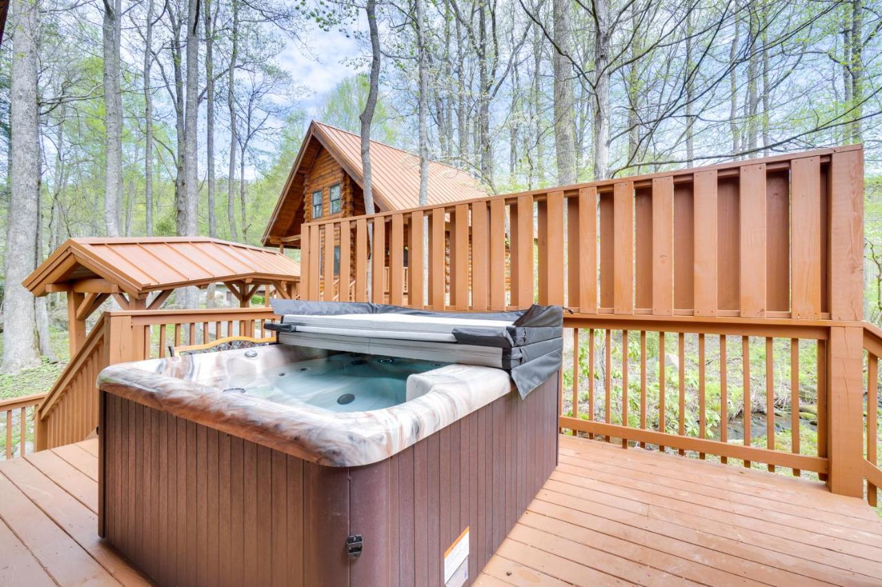 Lovely Gatlinburg Cabin With Private Hot Tub! Exterior foto
